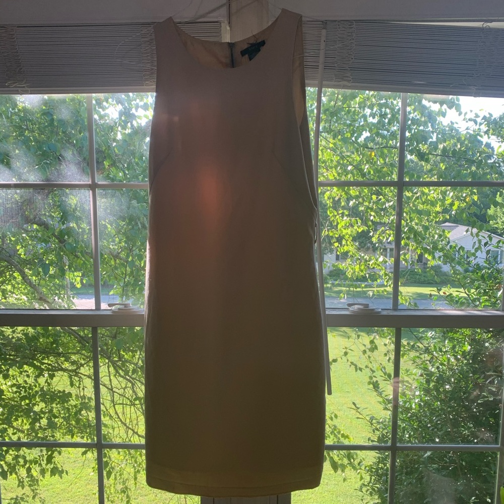 Simple, stylish dress